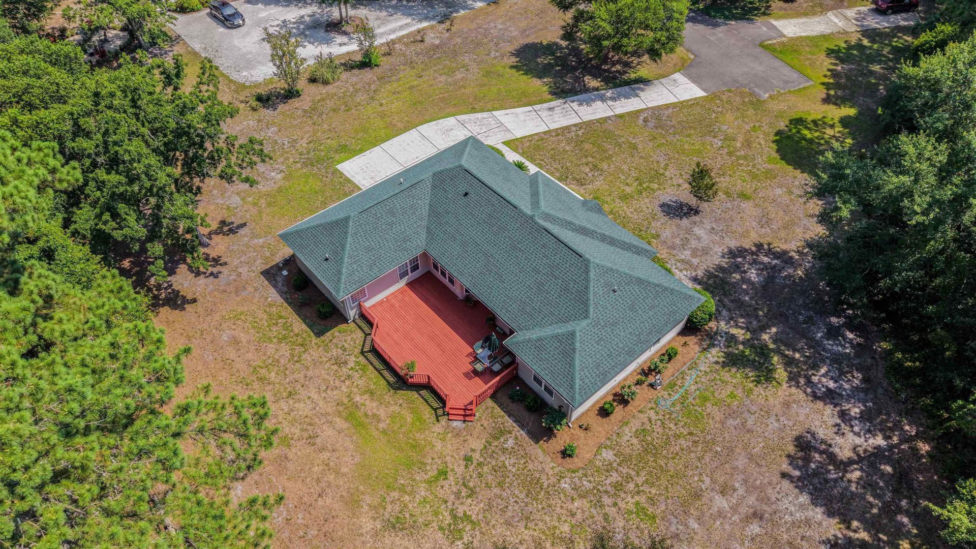 300 Russell Dr. Photo 5