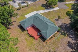300 Russell Dr. photo 4