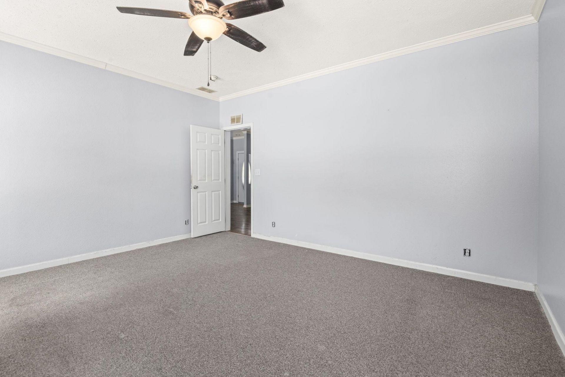 2616 Cochran St. Photo 23