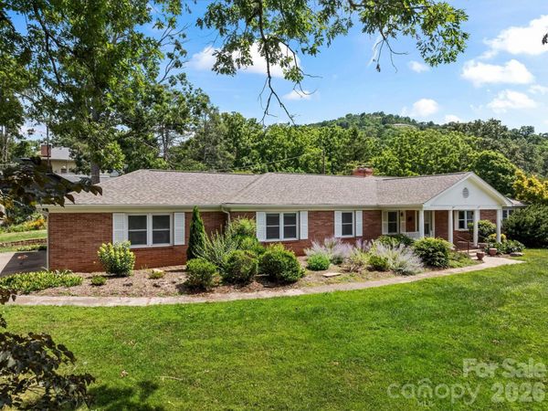 21 Hamburg Drive , Weaverville, NC 28787