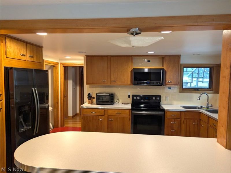 433 Pioneer Avenue, Kent, OH 44240 Photo 7