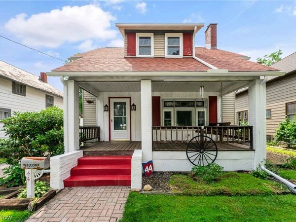 44 Water Street, Poland, OH 44514