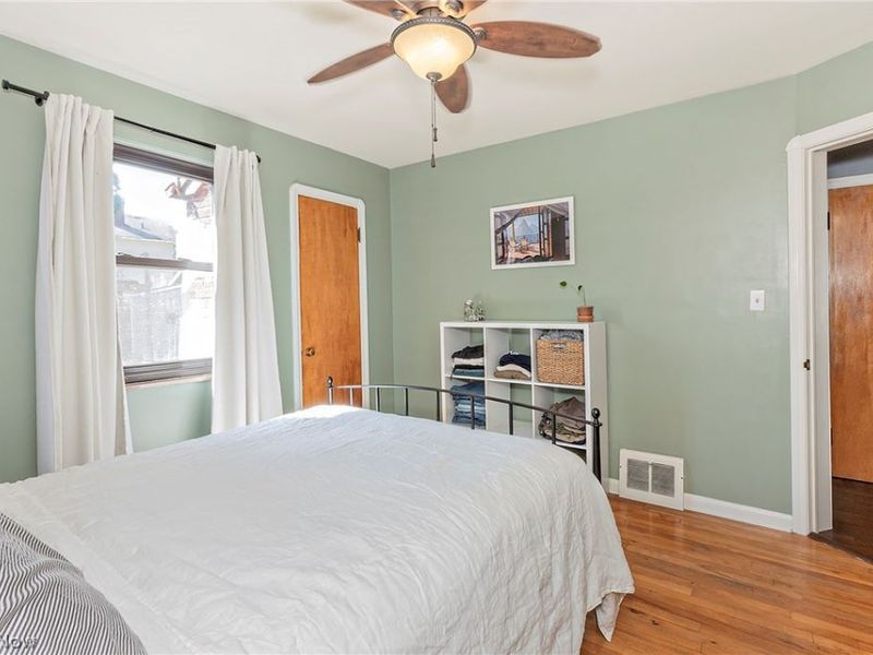 3561 Granton Avenue, Cleveland, OH 44111 Photo 19