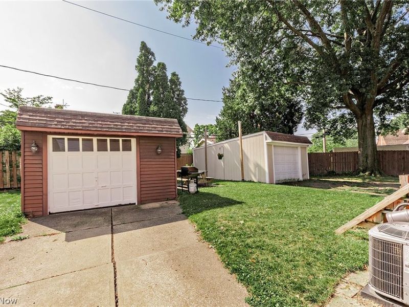 3561 Granton Avenue, Cleveland, OH 44111 Photo 34