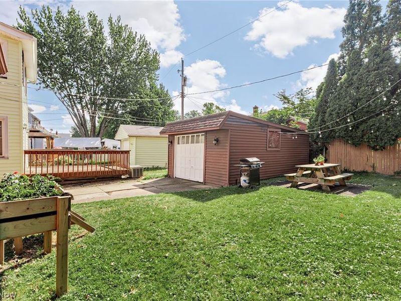 3561 Granton Avenue, Cleveland, OH 44111 Photo 35