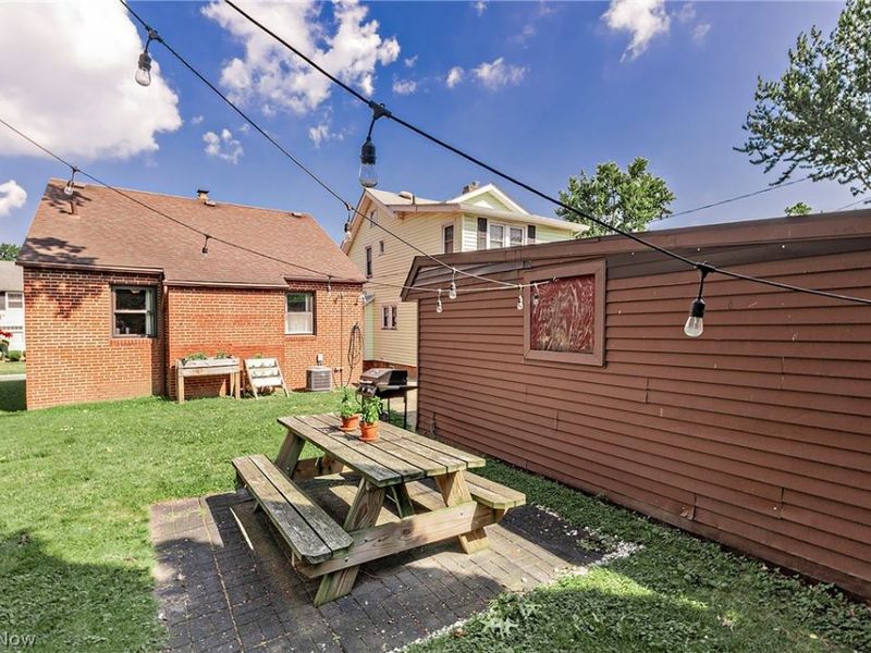 3561 Granton Avenue, Cleveland, OH 44111 Photo 36