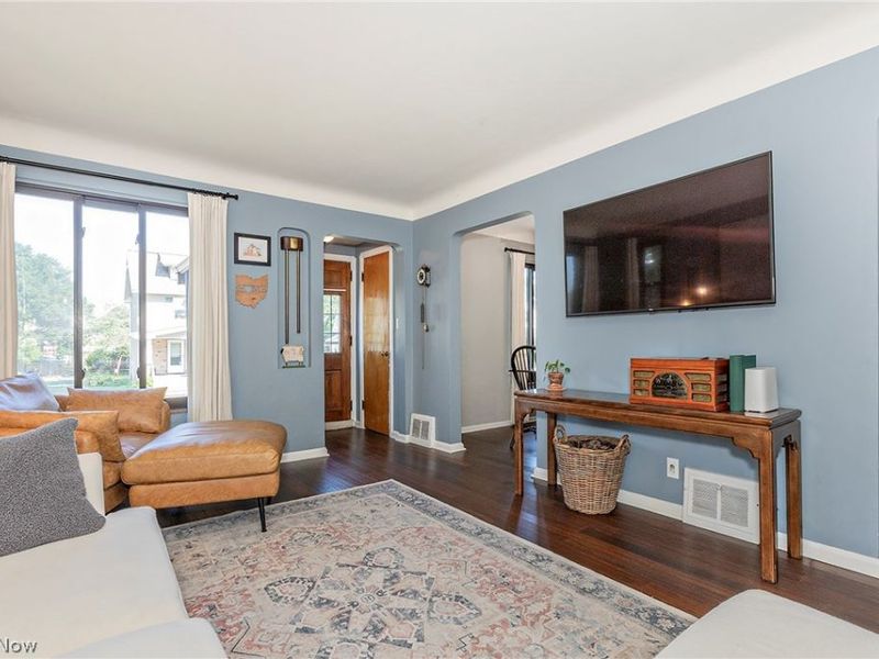 3561 Granton Avenue, Cleveland, OH 44111 Photo 6