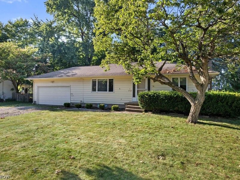 1903 Graham Road, Stow, OH 44224 Photo 2