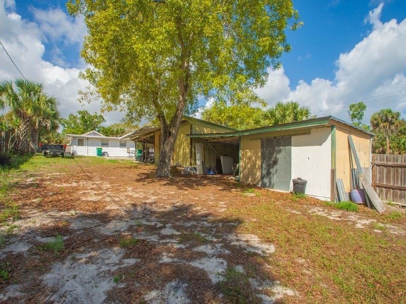 9520 Riverview Drive, Micco, FL 32976 Photo