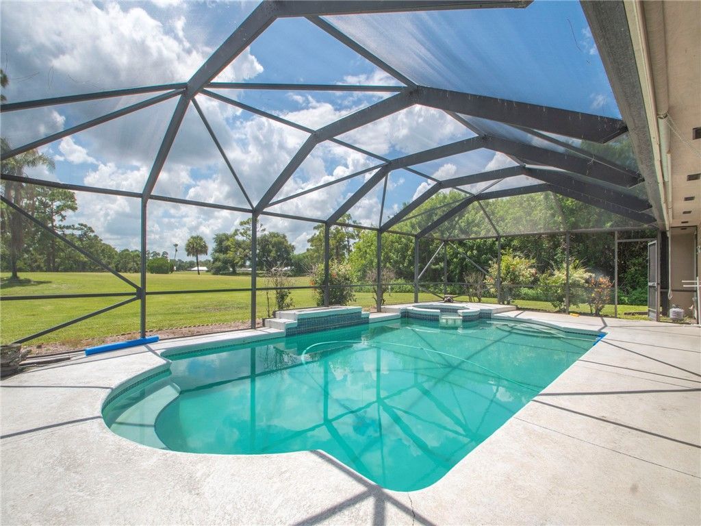 5101 Deer Run Drive, Fort Pierce, FL 34951 Photo