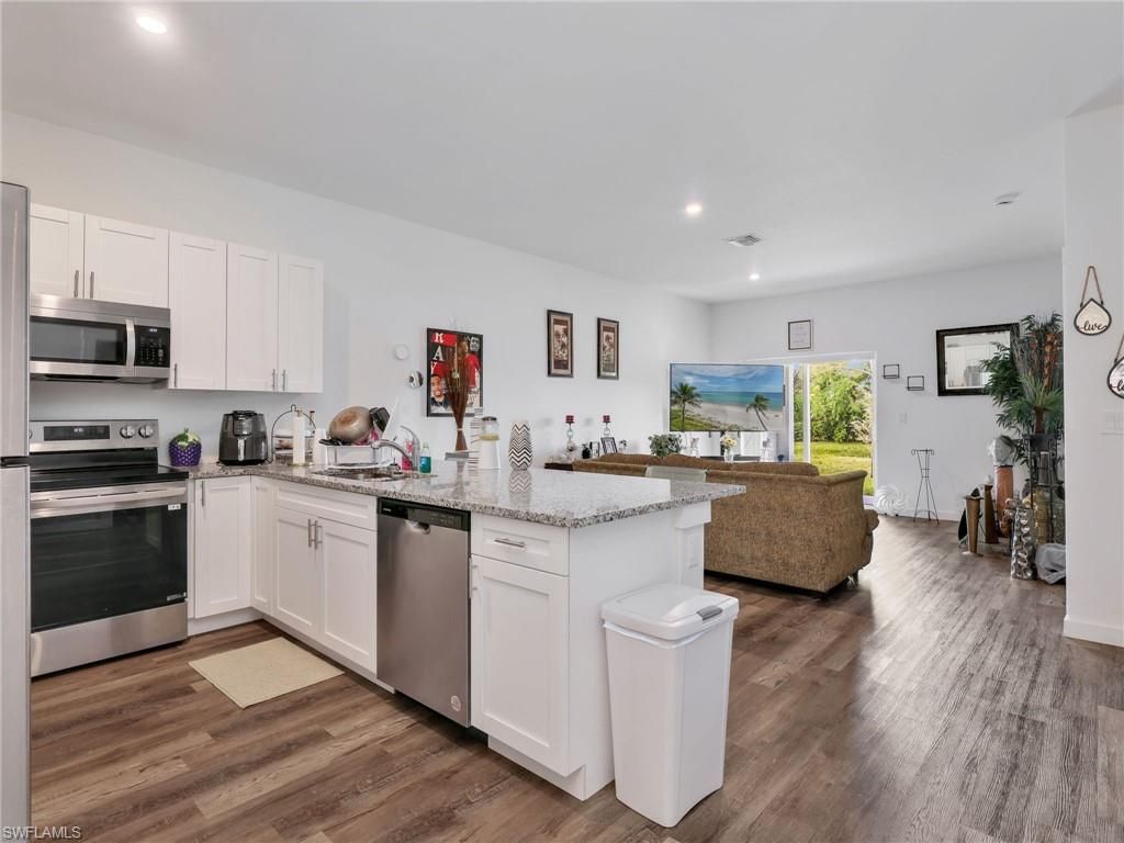 2224-2226 Kenneth Ave S, Lehigh Acres, FL 33973 Photo
