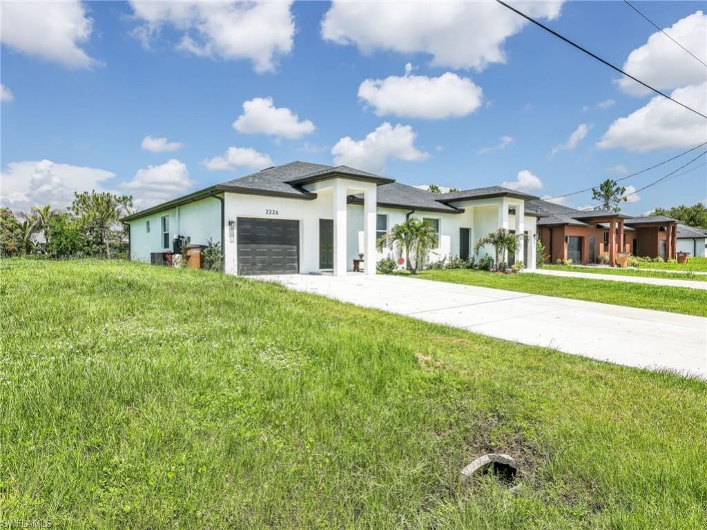 2224-2226 Kenneth Ave S, Lehigh Acres, FL 33973 Photo