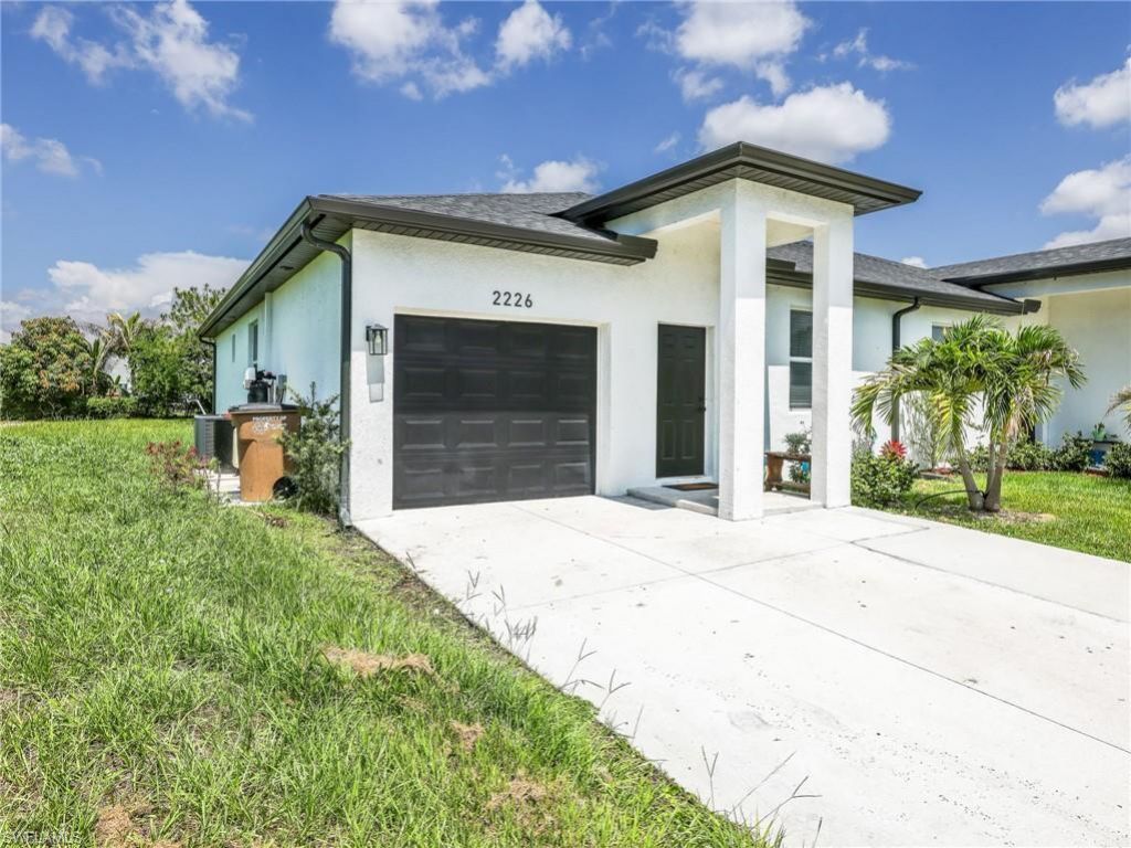 2224-2226 Kenneth Ave S, Lehigh Acres, FL 33973 Photo
