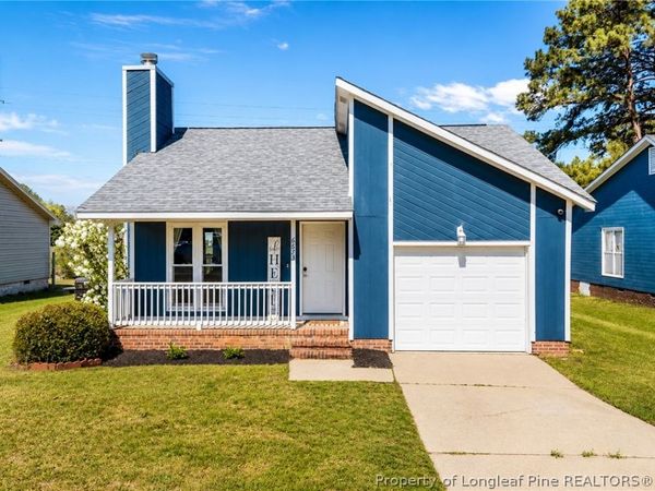6873 Kingsgate Drive, Fayetteville, NC 28314