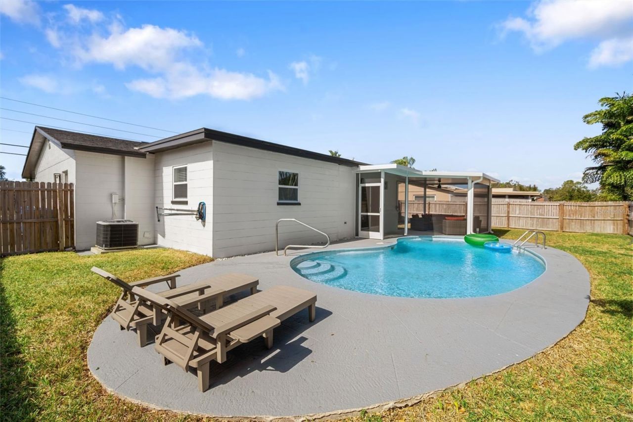 13113 Ridge Road , Largo, FL 33778 Photo