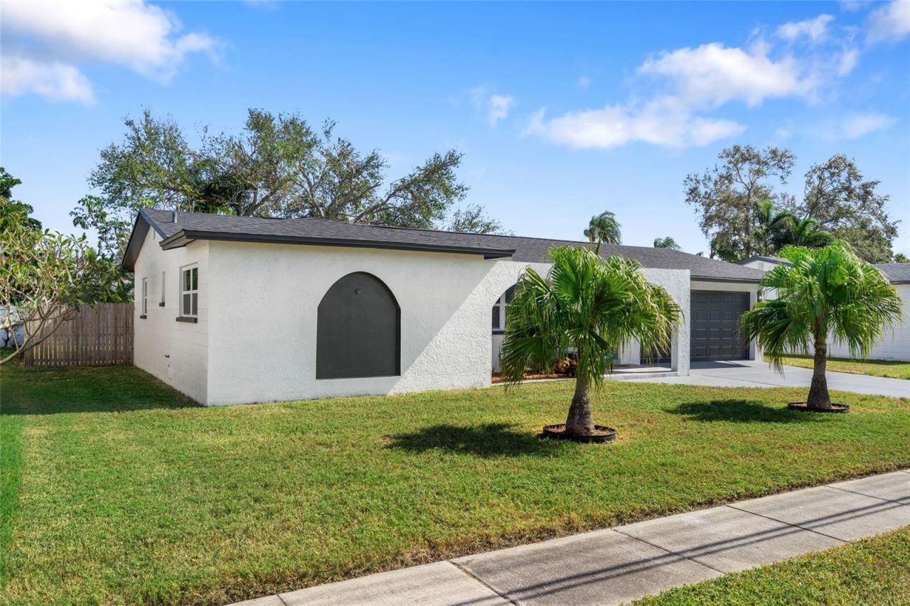 13113 Ridge Road , Largo, FL 33778 Photo
