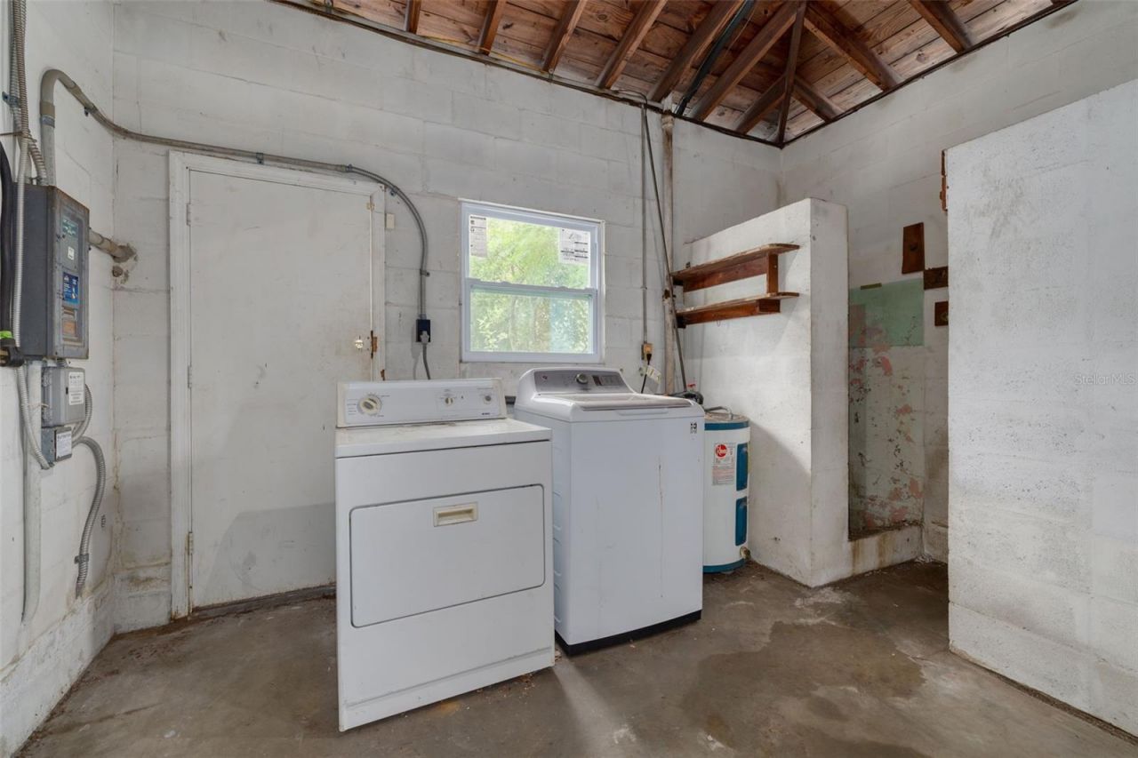 869 53rd Avenue S, Saint Petersburg, FL 33705 Photo