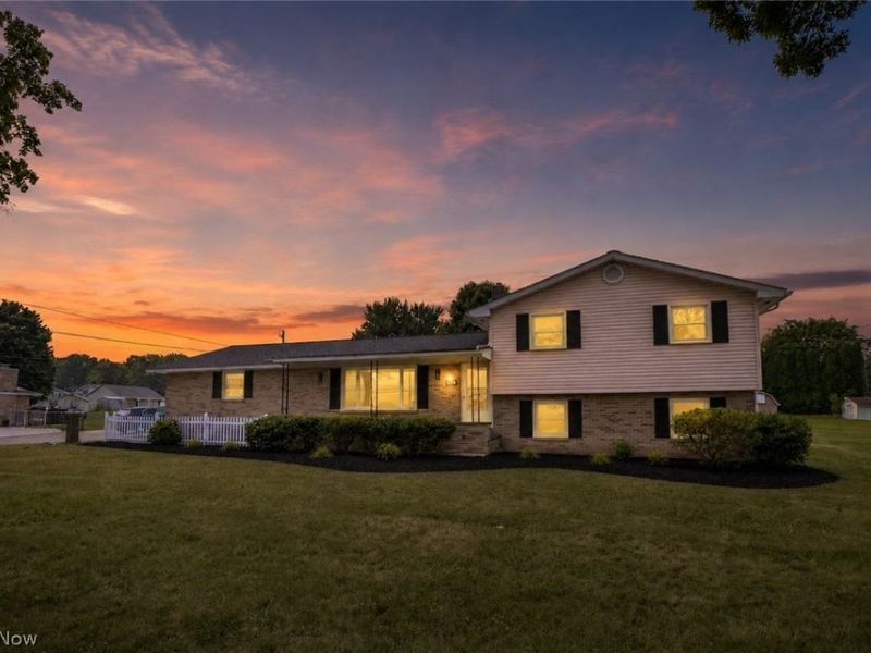 5550 Easton Street, Louisville, OH 44641 Photo 1