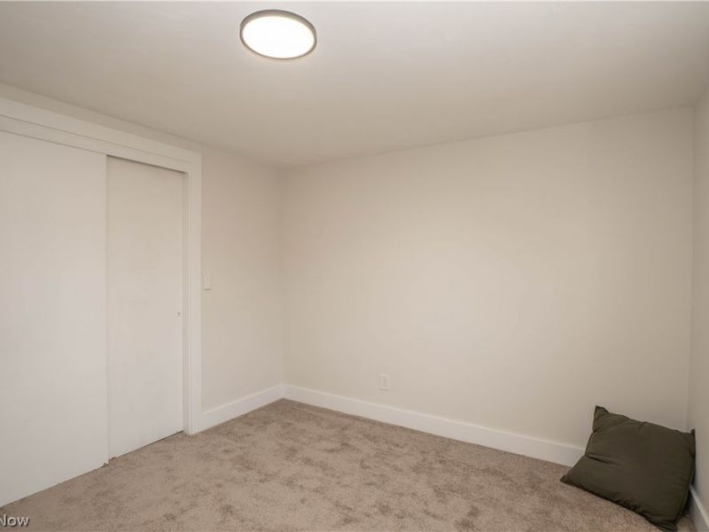 5550 Easton Street, Louisville, OH 44641 Photo 17