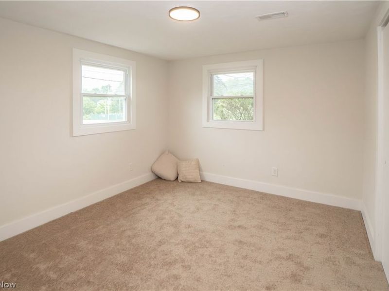 5550 Easton Street, Louisville, OH 44641 Photo 25