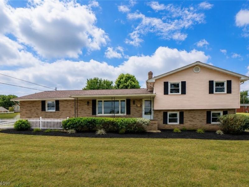 5550 Easton Street, Louisville, OH 44641 Photo 41