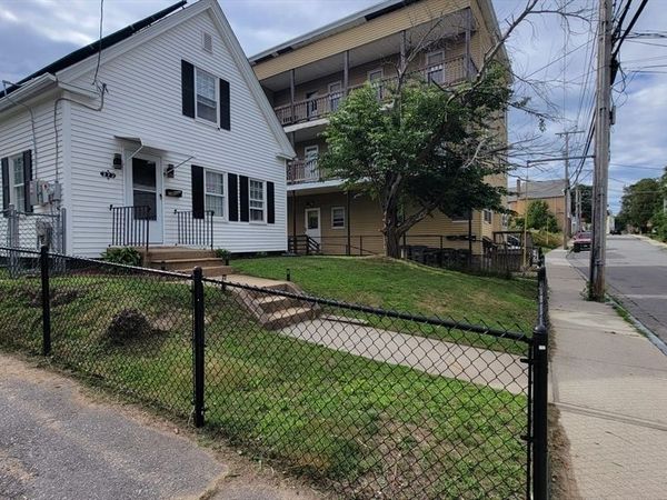 273 Pleasant St, Gardner, MA 01440