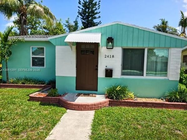 2418 Scott St , Hollywood, FL 33020