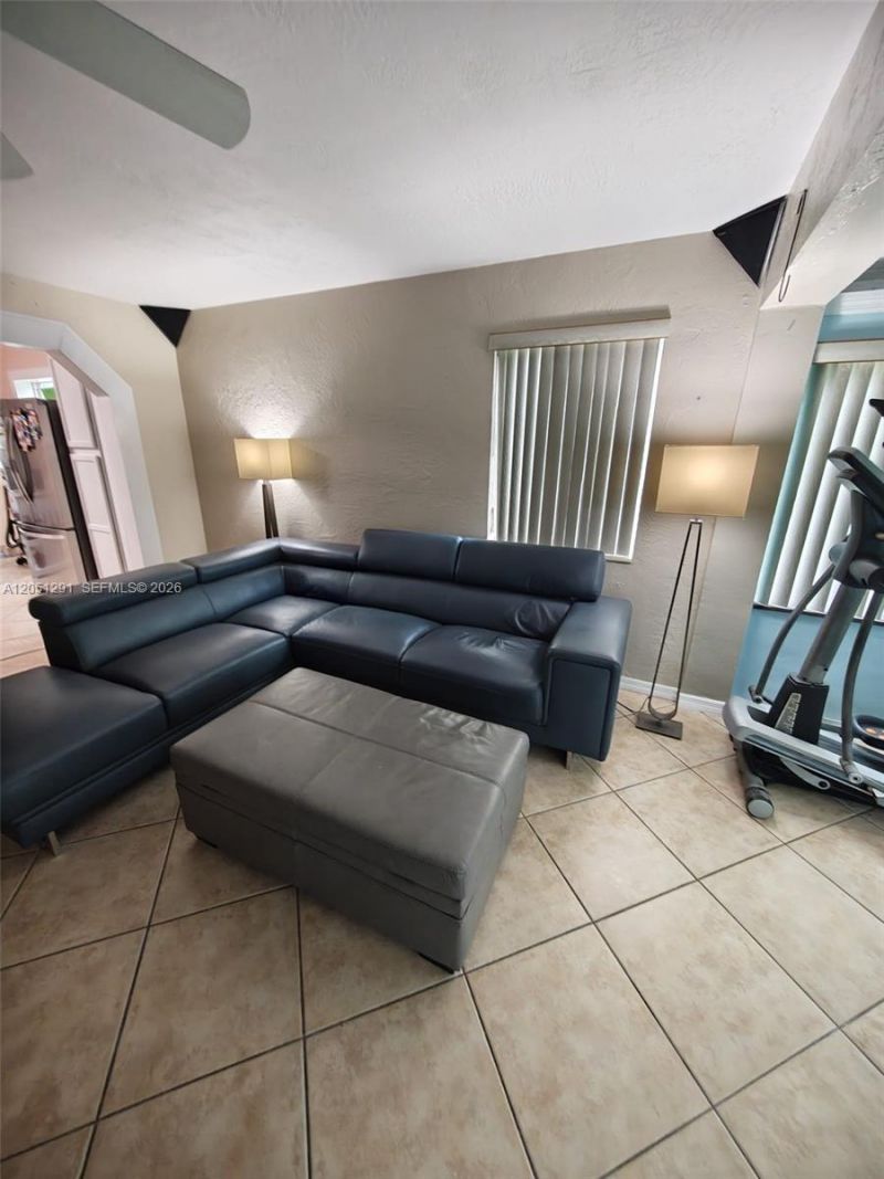 2418 Scott St , Hollywood, FL 33020 Photo