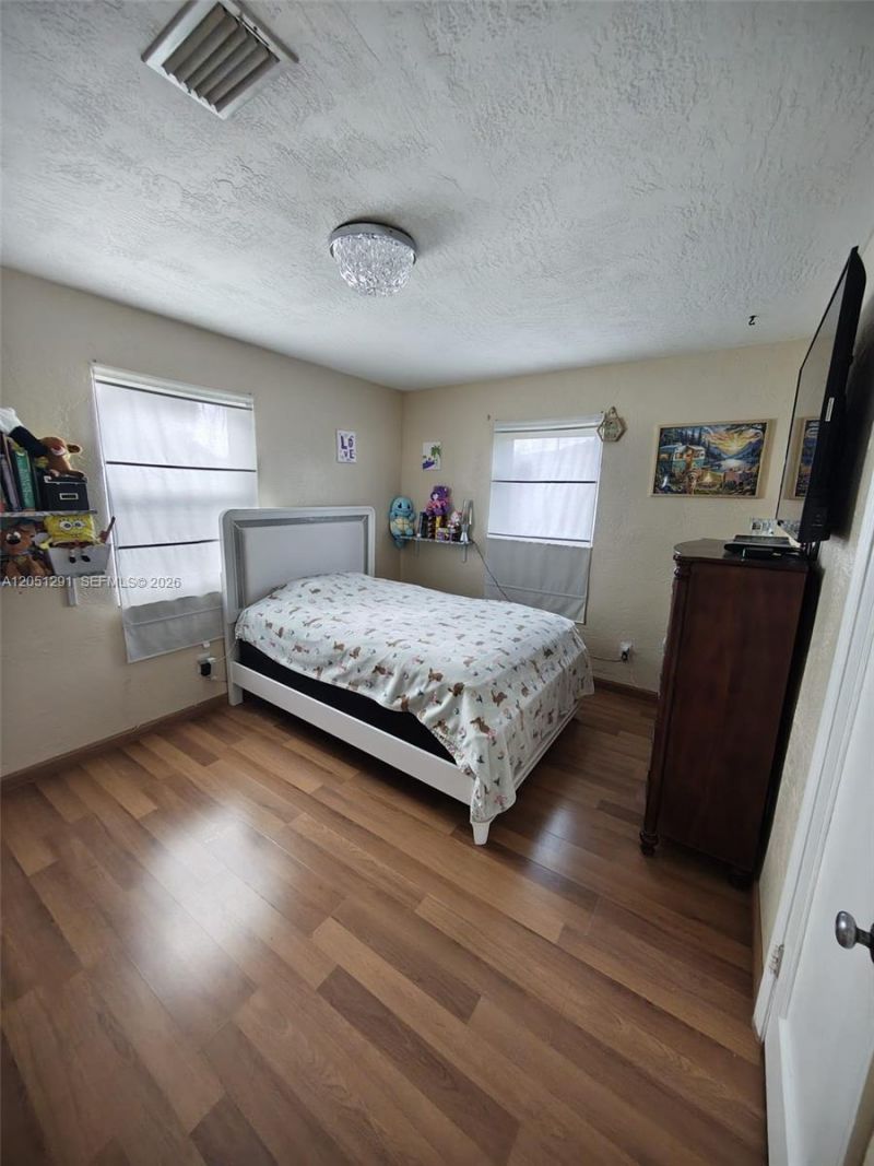2418 Scott St , Hollywood, FL 33020 Photo