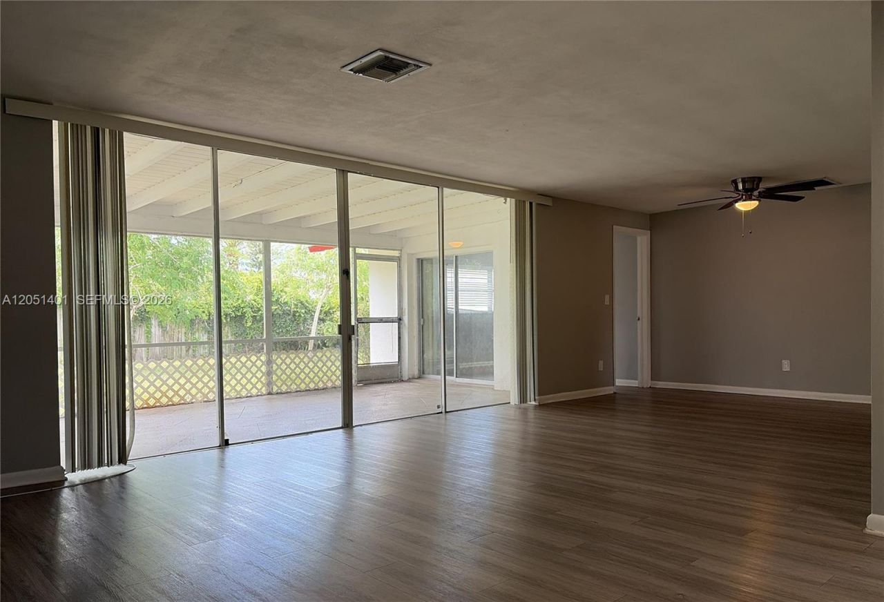 3696 Dogwood Ave , Palm Beach Gardens, FL 33410 Photo