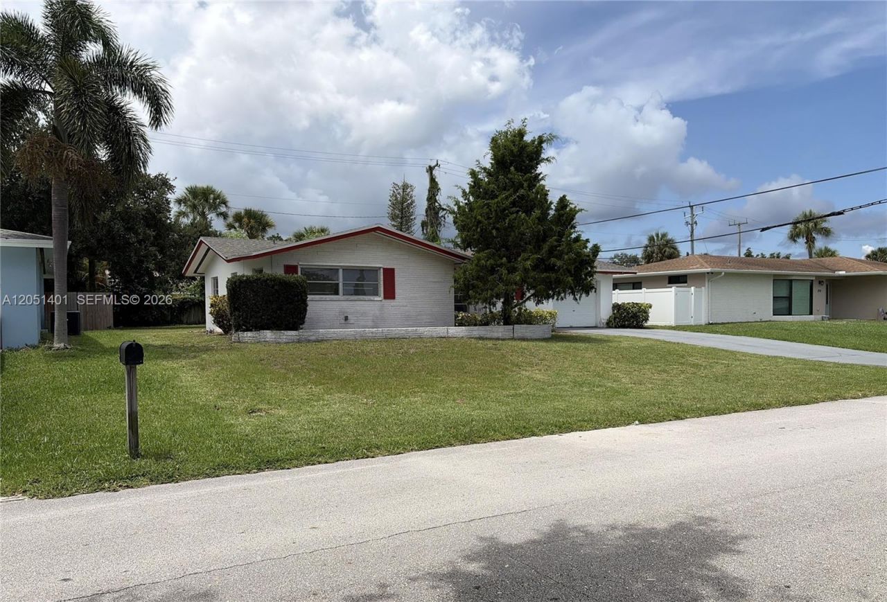 3696 Dogwood Ave , Palm Beach Gardens, FL 33410 Photo