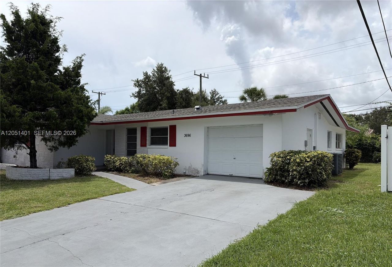 3696 Dogwood Ave , Palm Beach Gardens, FL 33410 Photo