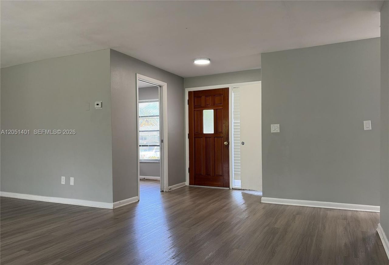 3696 Dogwood Ave , Palm Beach Gardens, FL 33410 Photo