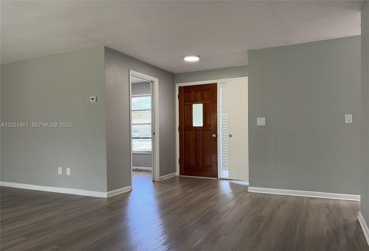 3696 Dogwood Ave, Palm Beach Gardens, FL 33410 Photo