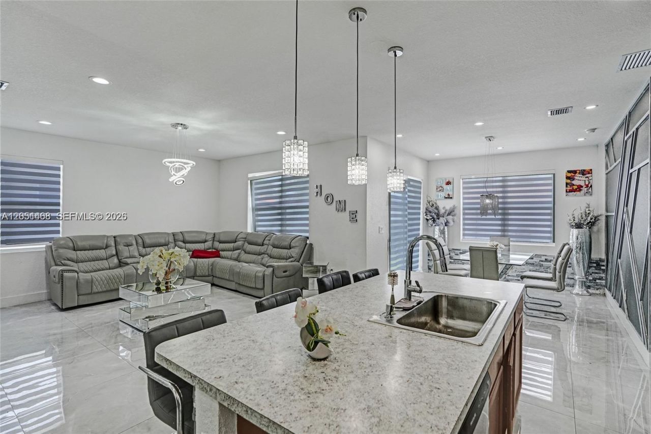 27563 SW 133rd Ave , Homestead, FL 33032 Photo
