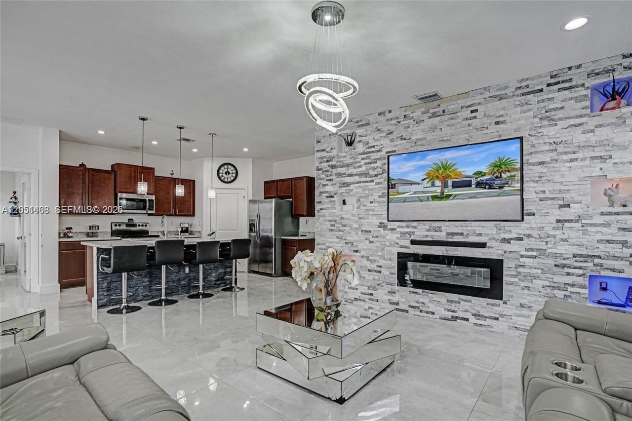 27563 SW 133rd Ave , Homestead, FL 33032 Photo