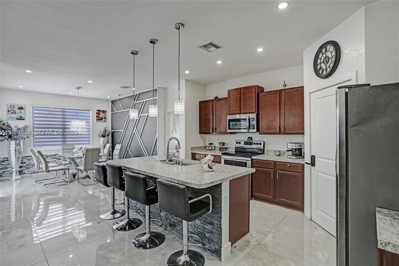 27563 SW 133rd Ave , Homestead, FL 33032 Photo