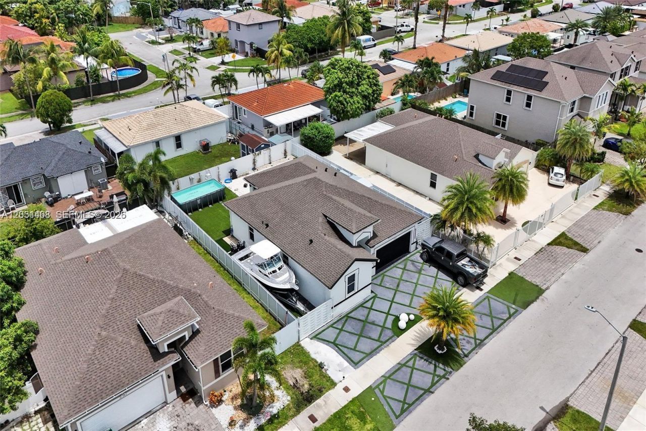 27563 SW 133rd Ave , Homestead, FL 33032 Photo
