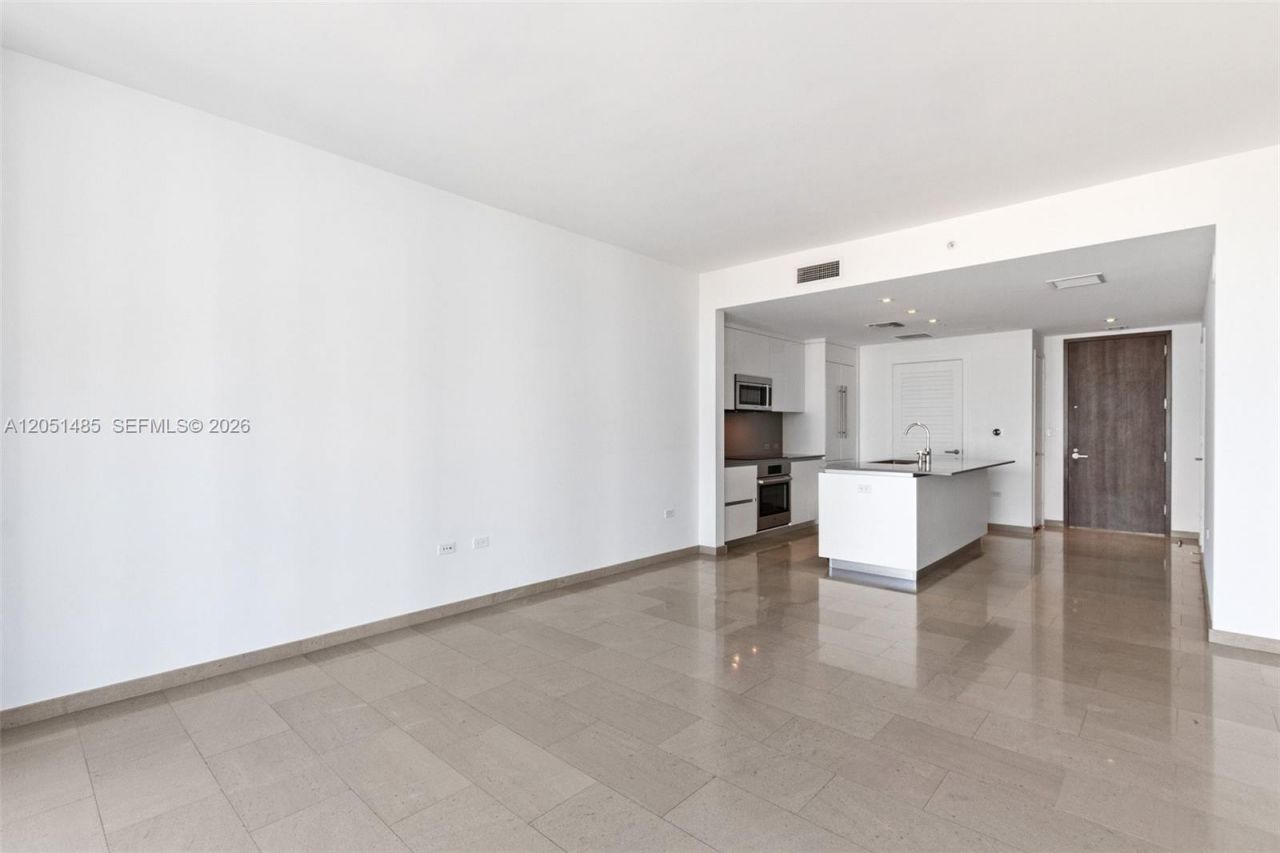 68 SE 6th St, Unit 1706, Miami, FL 33131 Photo
