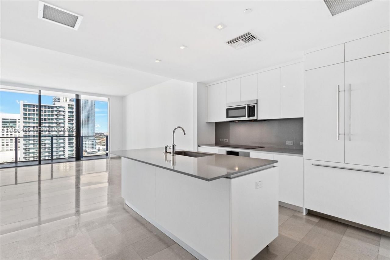 68 SE 6th St, Unit 1706, Miami, FL 33131 Photo
