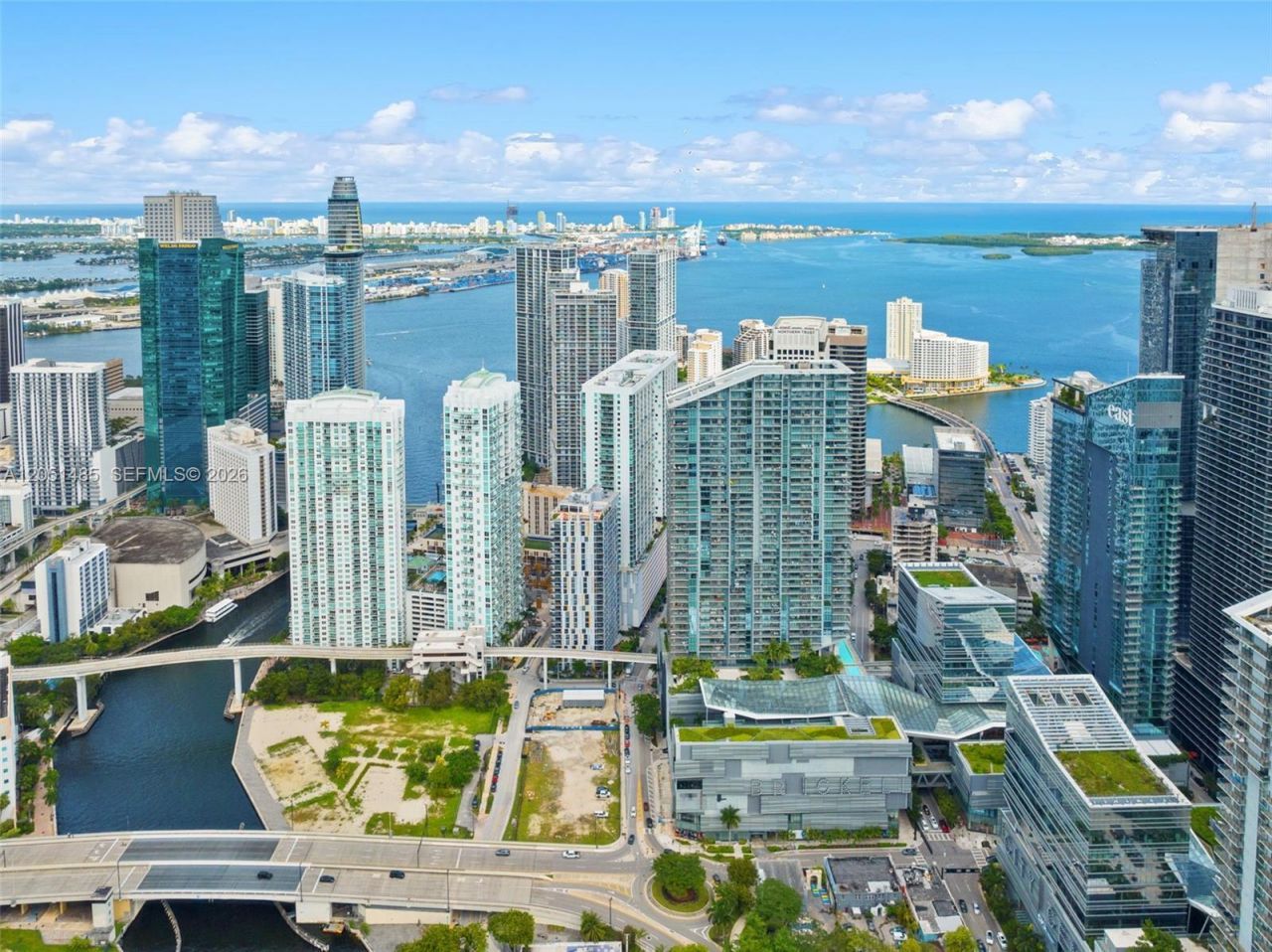 68 SE 6th St, Unit 1706, Miami, FL 33131 Photo