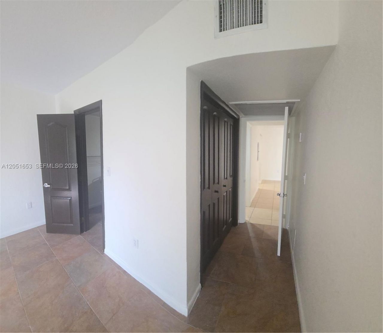 8950 SW 69th Ct, Unit 306, Pinecrest, FL 33156 Photo