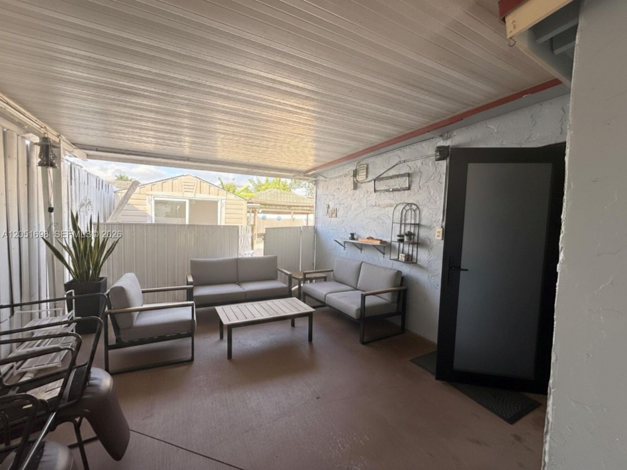 10417 NW 129th St, Unit B, Hialeah Gardens, FL 33018 Photo