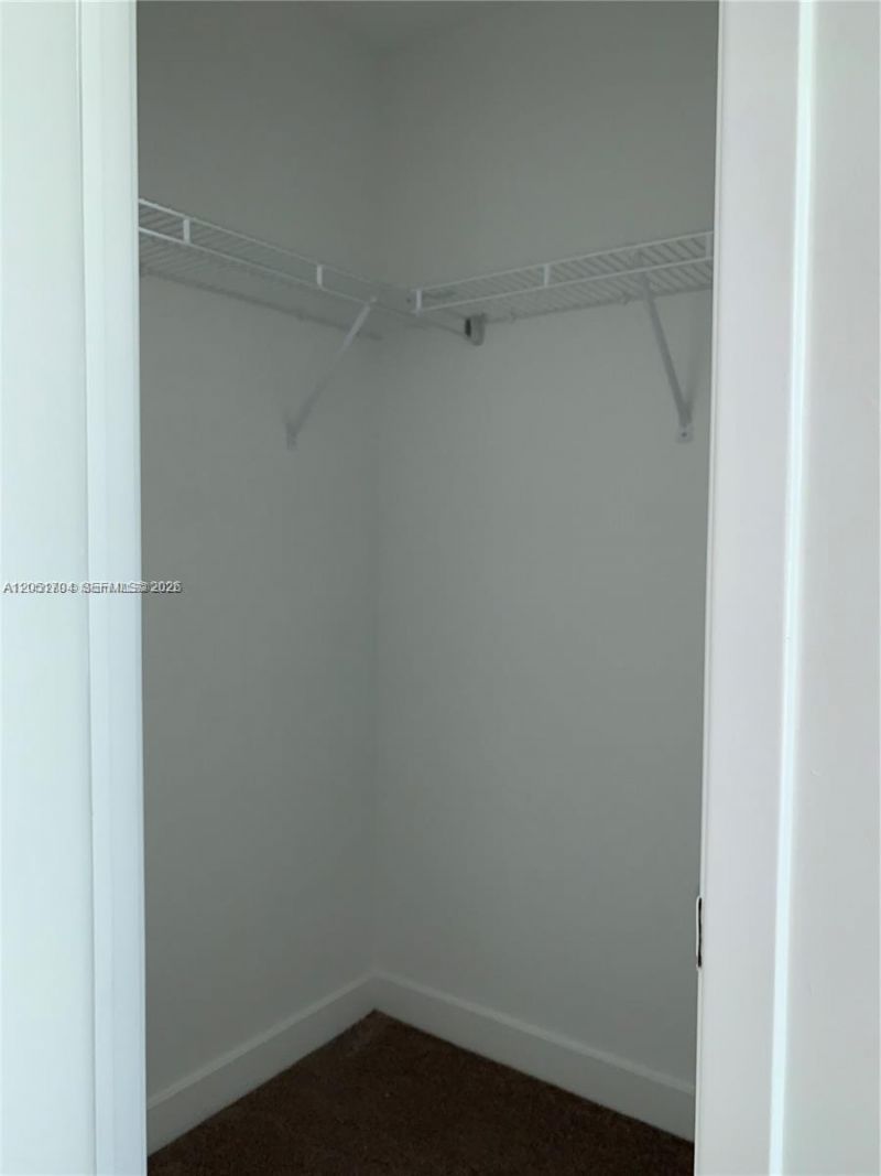 1111 SW 1st Ave , Unit 1724-N, Miami, FL 33130 Photo
