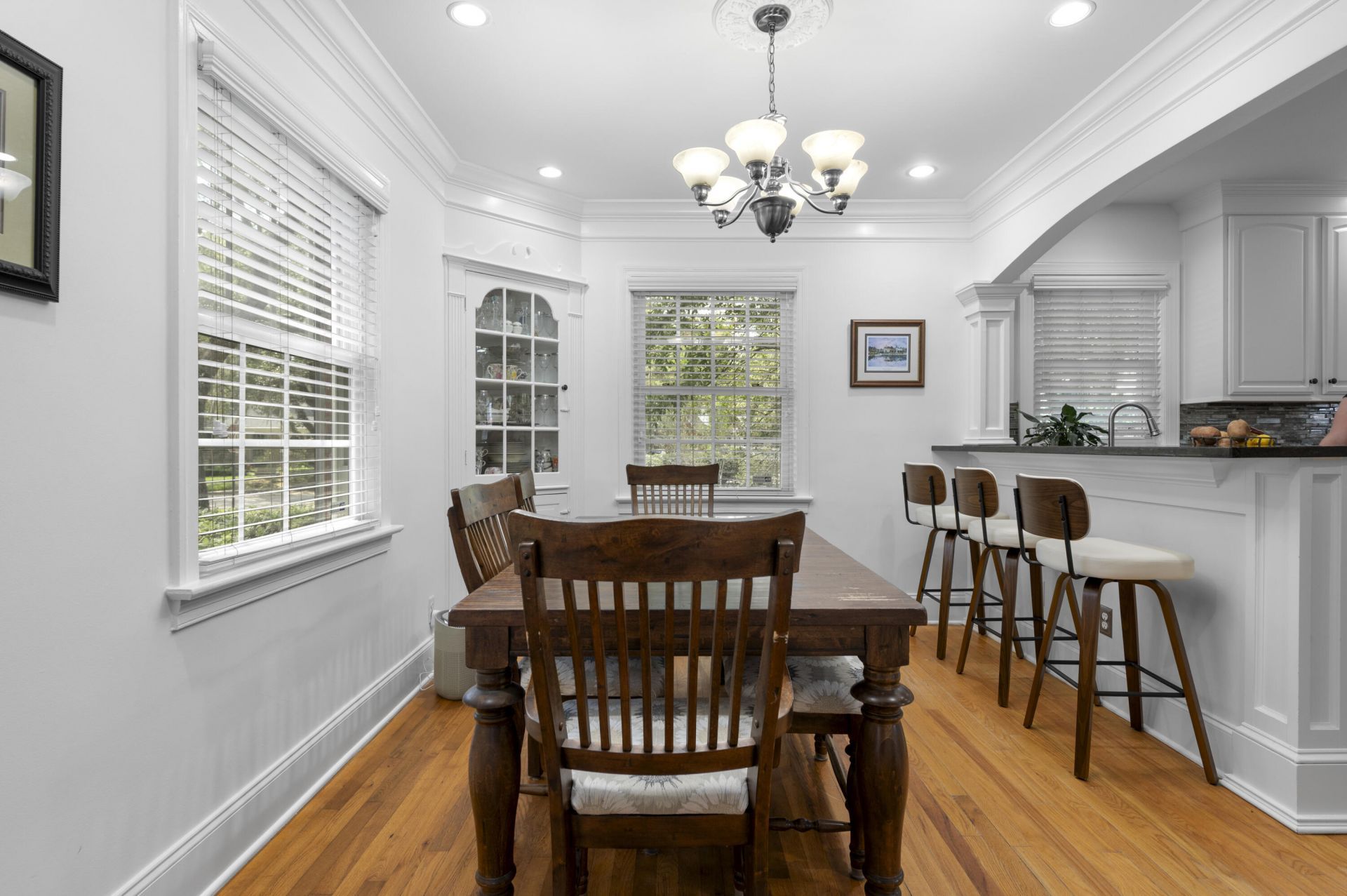 14 Belvue Road Photo 11