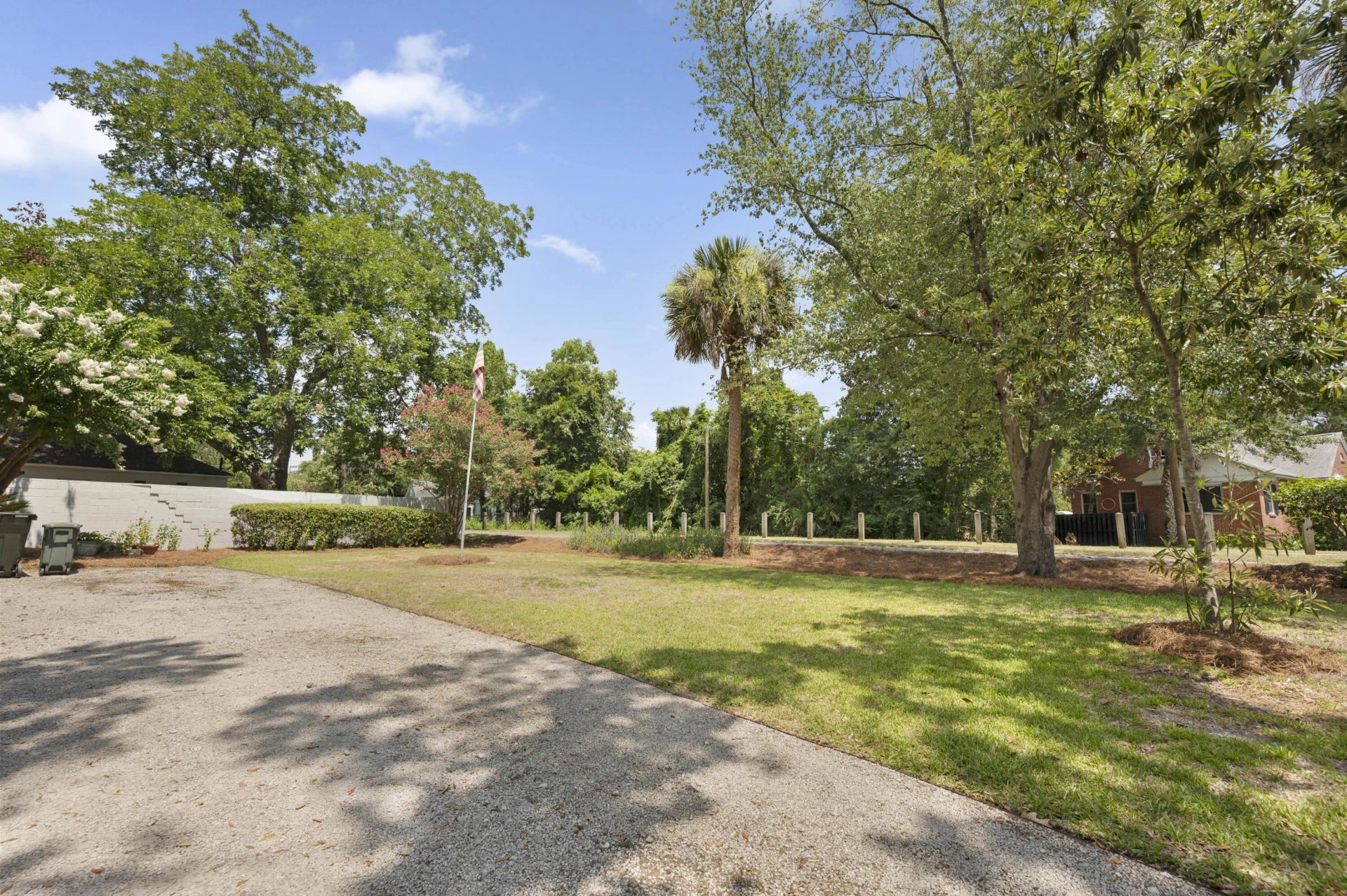 14 Belvue Road Photo 25