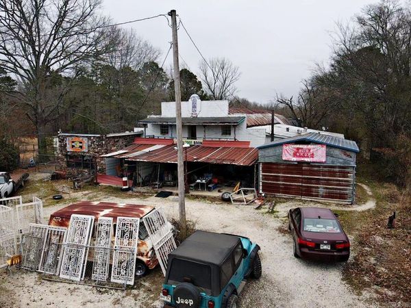 1404 N 10th Street, Arkadelphia, AR 71923