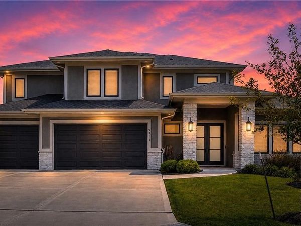 9311 W 168th Terrace, Overland Park, KS 66085