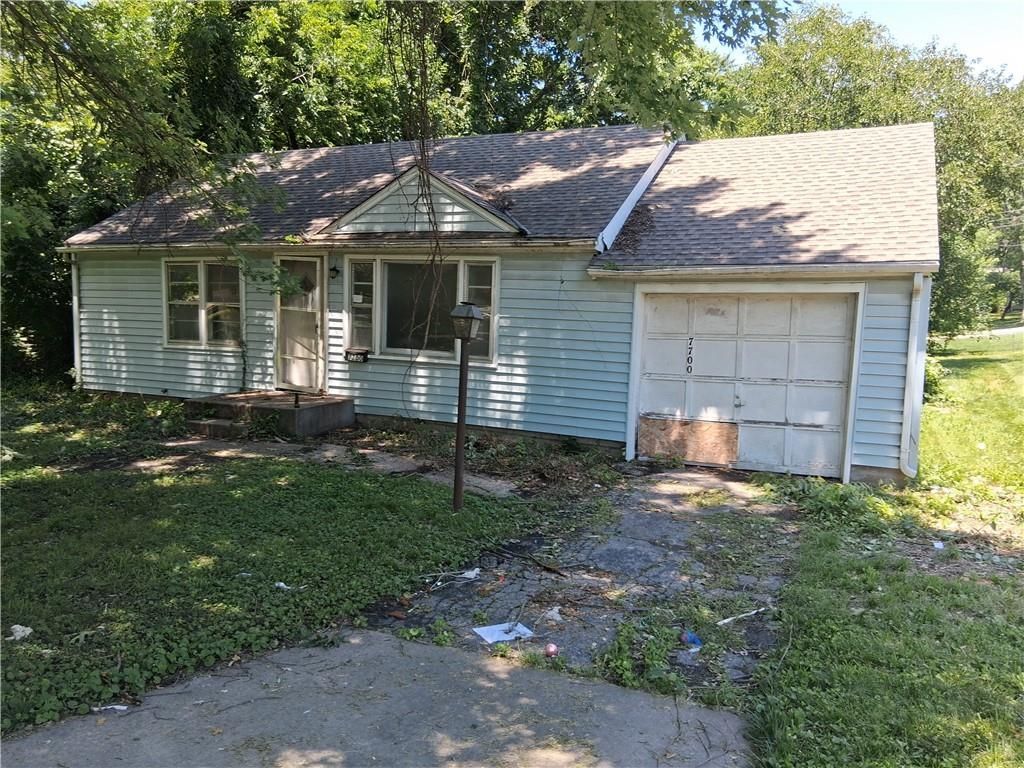 7700 W 65th Terrace, Mission, KS 66202 Main Photo