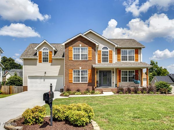 2114 Blue Sage Lane, Knoxville, TN 37924